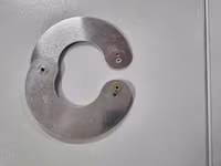 Vindem coliere din aluminiu pentru chinchila (șinșila,chinchila,шиншила) — फ़ोटो 2