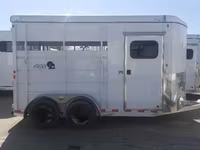 Maverick Trailers Highside Horse Trailer — photo 3