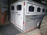 2001 Sundowner Trailers Sunlite Gooseneck Horse Trailer — photo 2