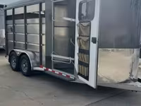 Maverick Trailers Standard Steel Horse Trailer — photo 4