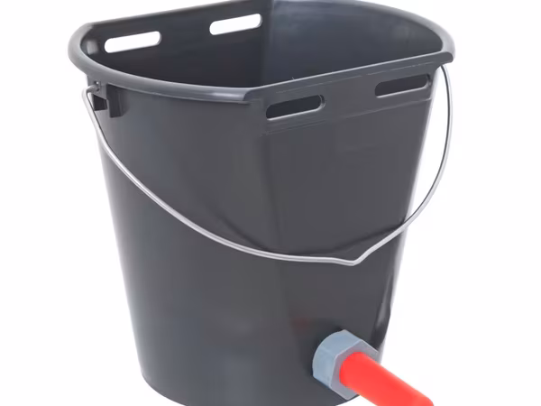 Galeata de alaptare cu tetine pentru vitei, iezi, miei